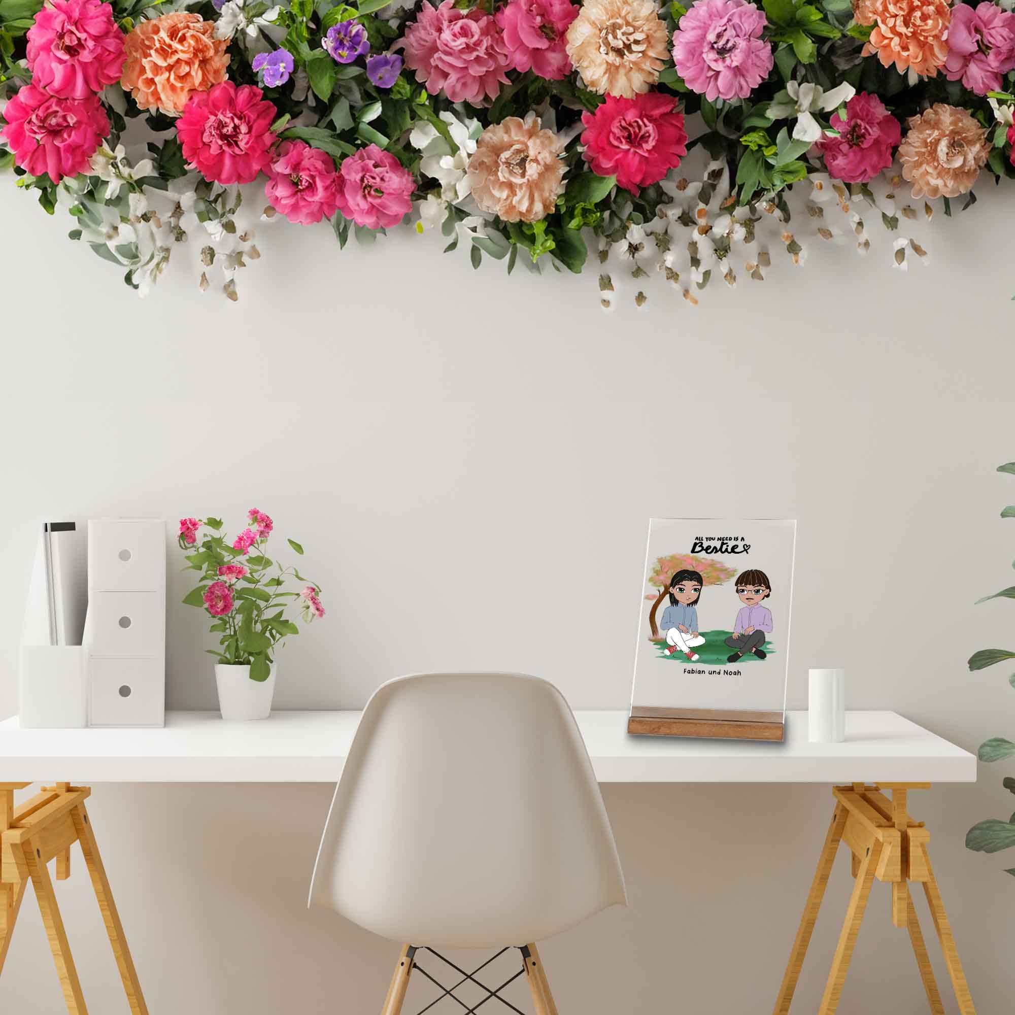 Personalisierte Geschenke fuer Freunde-Dekoration auf dem Schreibtisch-mit Blumenkranz