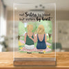 Personalisiertes Geschenk für Schwester mit individueller Illustration von zwei Frauen auf einer Picknickdecke im Acrylglasaufsteller
